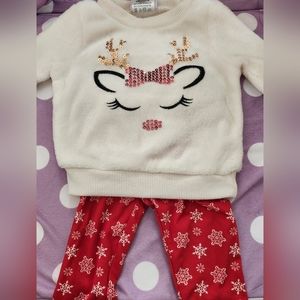 Just Lizzy Christmas outfit. Size 3-6 months. It's red, white and has sequins.